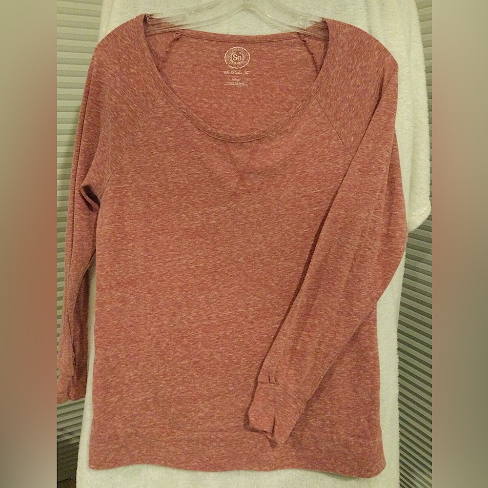 So. Crew neck tee. Size L